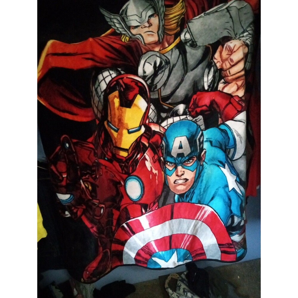 - Marvel Superhero Fleece Blanket – Avengers Print – 50x30” Cozy Throw